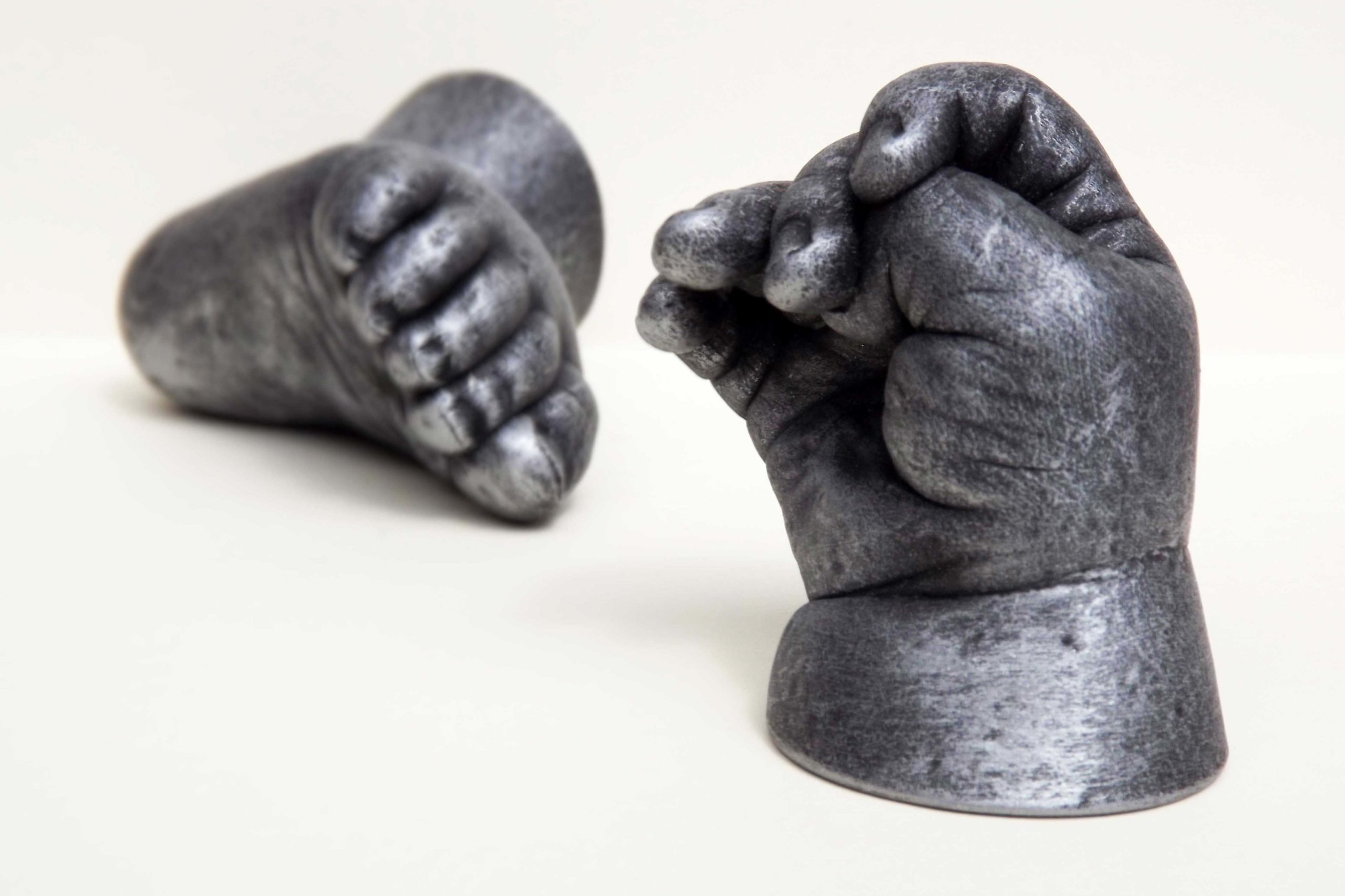 Baby-hand-and-foot-life-cast-free-standing-med