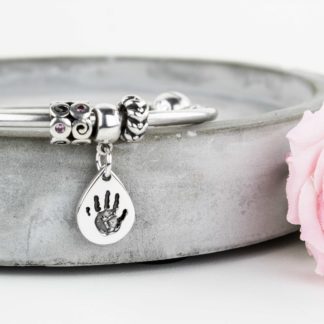 personalised-Sterling-silver-Teardrop-handprint-charm-bracelet