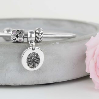 personalised-sterling-silver-round-memorial-fingerprint-charm-bracelet