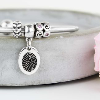 personalised-sterling-silver-oval-memorial-fingerprint-charm-bracelet