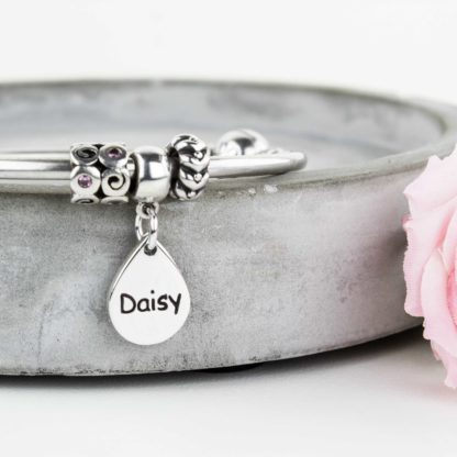 personalised-memorial-sterling-silver-teardrop-charm-squ-pet-name-bracelet