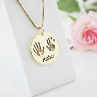 gold-large-round-handprint-pendant-personalised-necklace