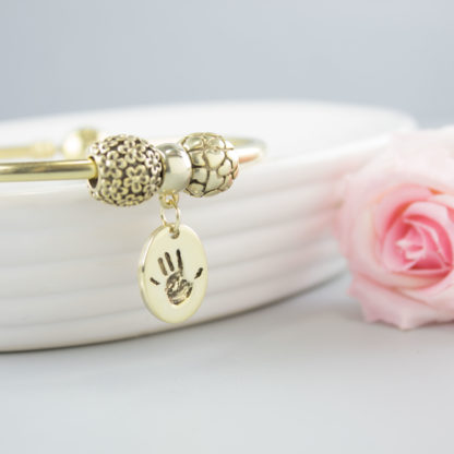 personalised-gold-oval-charm-handprint-bracelet
