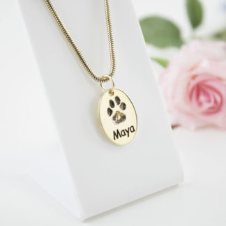memorial-gold-oval-pawprint-pendant-personalised-necklace