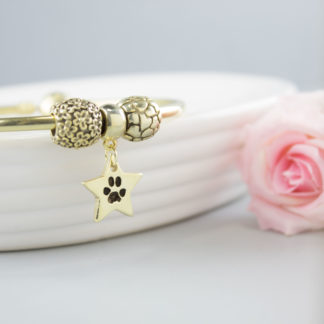 personalised-memorial-gold-star-charm-pawprint-bracelet