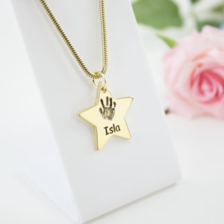gold-star-handprint-pendant-personalised-necklace