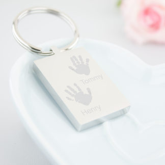 personalised-stainless-steel-engraved-2-handprint-2-name-rectangle-keyring