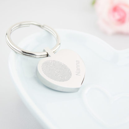 personalised-stainless-steel-engraved-memorial-fingerprint-heart-keyring
