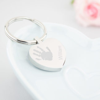 personalised-stainless-steel-engraved-handprint-heart-keyring